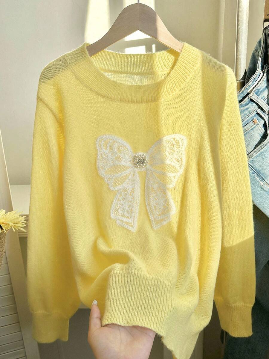 Comfortcana 大码女式休闲可爱蝴蝶结刺绣仿珍珠水晶装饰套头衫，秋季 - 黃色 - 查看 1