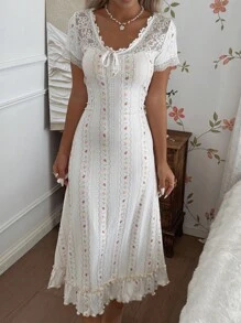 CottageSlumber CottageSlumber فستان نوم طويل كاجوال للنساء، تصميم طباعة زهور صغيرة كرتونية مع تريم من الدانتيل على الياقة