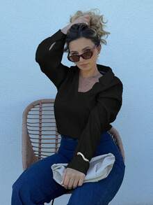 Jeta Ari Solid Color Texture Long Sleeve Shirt With V-Neck - Black - View 8