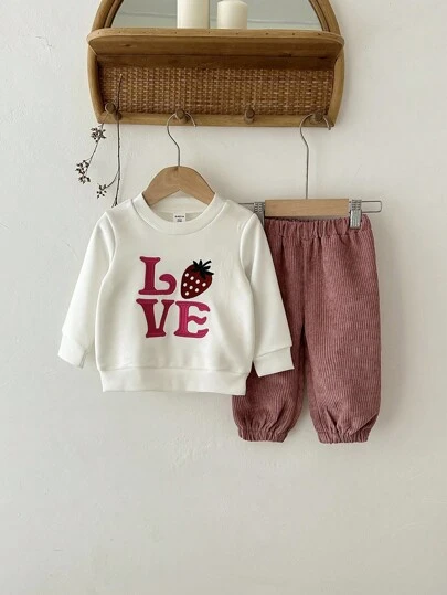 SHEIN 2pcs Baby Girls Casual Sweatshirt & Pants Set, Round Neck Long Sleeve Pullover Top, Elastic Waist Tapered Leg Pants, Fashionable Strawberry & English Letter Embroidery, Comfortable For Daily Wear, Autumn/Winter