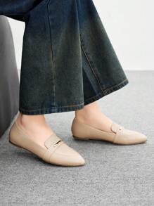 CUCCOO BIZCHIC Women's Fashionable Apricot Minimalist Metal Buckle Flat Loafers, Suitable For Commuting, Dating, Party, Shopping, School And Other Occasions - Apricot - View 5