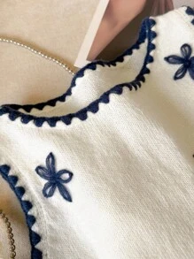 SHEIN Frenchy 女式休闲优雅撞色边饰无袖针织上衣 - 米色 - 查看 4