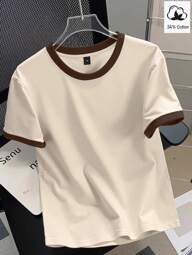 Claim Dot เสื้อยืดแขนสั้นแบบวินเทจผู้ชายลายบล็อคสี มีลายขอบ