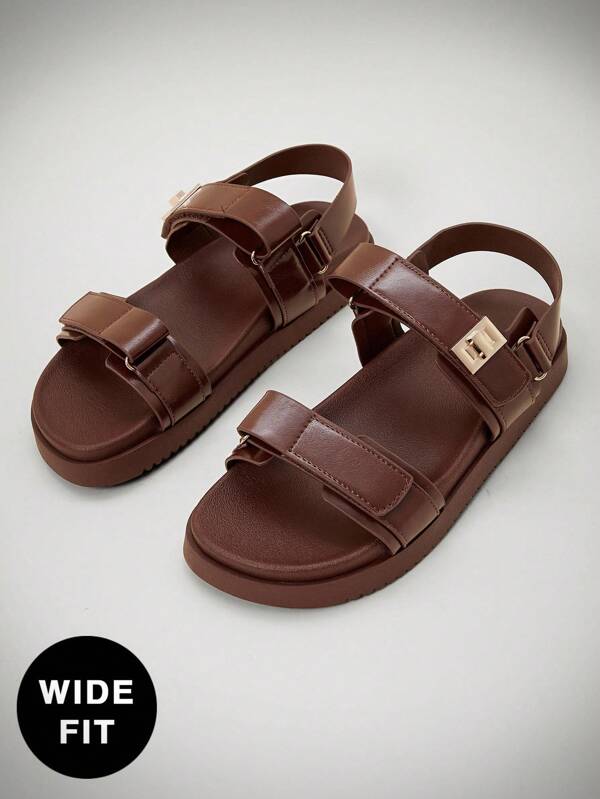 SHUZIA Breed passende Most Wanted damessandalen met 3 cm platformband, premium olie-afgewerkt PU in bruin - gouden accenten en pofkussen, lente 2025 | Luxe sandalen met verstelbare gesp
