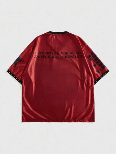 Street Life T-shirt à manches courtes pour hommes avec slogan graphique et impression de figure dans un style japonais sombre