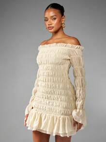 MISSGUIDED Off-Shoulder Minikleid mit langen Ärmeln, Raffungen, elegantes Party-/Hochzeitsgast-Kleid für Feiertage, figurbetontes Kleid mit Smokdetail und Glockenärmeln für besondere Anlässe und Abend - Aprikosenfarben - Übersicht 5