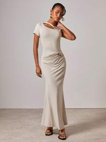 COSMINA 女士优雅镂空褶饰连衣裙 - 奶油色 - 查看 5