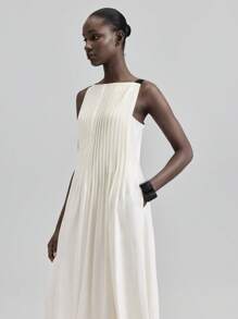 Ontre 2026 New Elegant Urban Style White Striped Flared Dress With Black Woven Straps,Apparel Pleated Top Ivory Dress Pleated Dress Flow Dress Modern Urban Casual Fashion Business Casual Women's Office Wear Low-Key Old Money Style Effortless Temperament High-End Urban Commuting High-Quality Airport Women's Wear High-End Material High-End, Elegant, Old-Fashioned Cruise Clothing High-End, Elegant, Old-Fashioned Cruise Clothing Advanced Craft Pleated Design Beach Clothing, Bohemian Style Vacation Wear, A