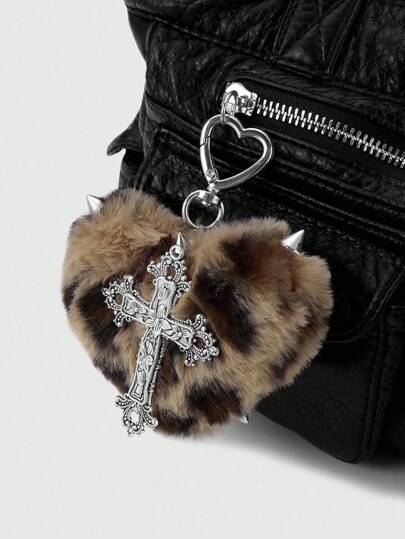 Kawaii 1 pièce Porte-clés style Y2K rétro punk goth, en fausse fourrure marron imprimé léopard avec rivets, pendentif en forme de cœur 3D et croix, convient pour les femmes, port quotidien ou cadeau