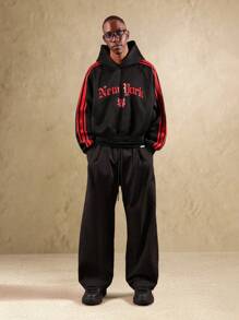 SUMWON Vintage Gothic New York Typography Hoodie With Red Stripes Oversized Urban Streetwear Fall Winter Fashion Statement Pullover Casual - Black - View 4