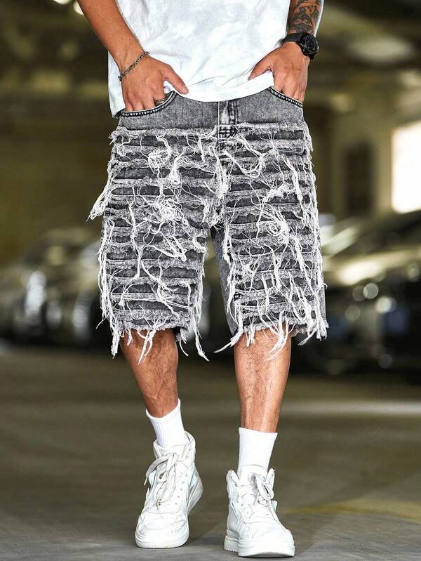 Manfinity Roughcore Pantalones cortos de mezclilla con parches para hombres de talla grande