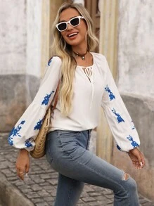 Brillora 女士V领系带长袖印花衬衫，适合秋冬季外出度假 - 白色 - 查看 7