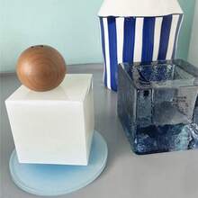 SHEIN 1pc亚克力杯垫防烫圆形渐变糖果色ins拍摄道具装饰摆件隔热垫桌垫 - 彩色 - 查看 5