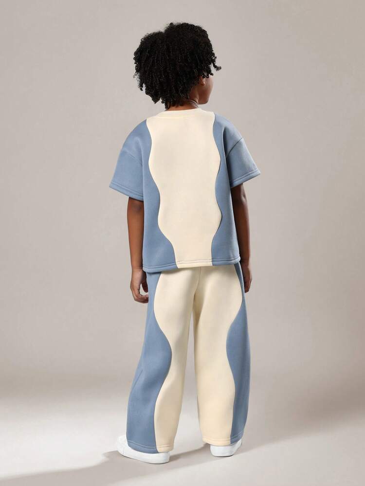 Wave Pattern Color Block Sweatsuit With Crew Neck Top