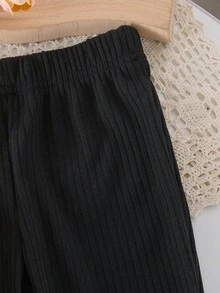 2pcs Girls Casual Everyday Outfit, Autumn/Winter, Fluffy Top With Lavender Bow Embroidery & Flare Pants Set Girls Winter Set Girls Sweater Set Bow Detail Set Girls Two Pieces Set Young Girl Clothes Fall - Black - View 5