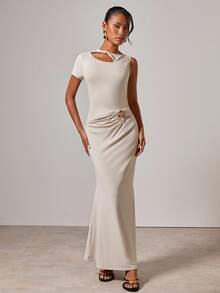 COSMINA 女士优雅镂空褶饰连衣裙 - 奶油色 - 查看 4