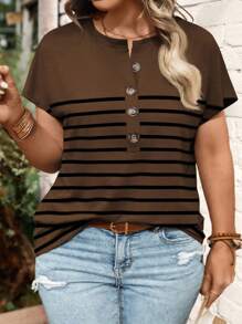 SHEIN LUNE 2025 宽松 V 领纽扣条纹短袖加大码 T 恤，女款 - 咖啡棕 - 查看 3