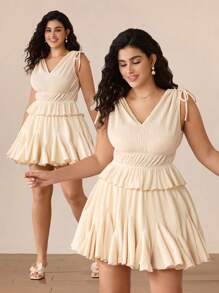 SHEIN MOD 加大码杏色优雅V领纹理针织毛衣，短款上衣。加大码荷叶边上衣。加大码奶油色上衣。加大码褶皱上衣。适合返校季、万圣节装扮