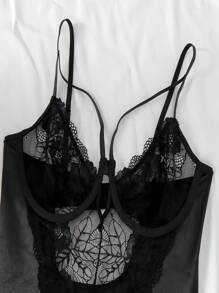 黑色对比蕾丝镂空细肩带娃娃装性感内衣，坏蛋造型