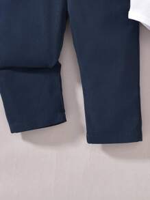 SHEIN 3 件套男婴幼儿绅士装：白色长袖连体衣衬衫、海军蓝背心和长裤。舒适百搭，经典复古时尚，可爱时尚的英伦风格。适合室内、户外、日常、运动、玩耍、派对、拍照、节日、典礼、迎婴派对、返校季等所有季节。 - 藏蓝色 - 查看 8