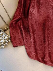 GlowEve CURVE 女式加大码宽松圆领奢华金属休闲背心，适合夏季日常和节日派对穿着 - 紅色 - 查看 6