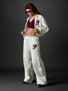 Missguided x Playboy Varsity Graphic Wide Leg Sweatpants Vintage Inspired Loungewear Retro Aesthetic Casual Fleece Bottom High Rise Baggy Comfort Streetwear Winter - Light Grey - View 1