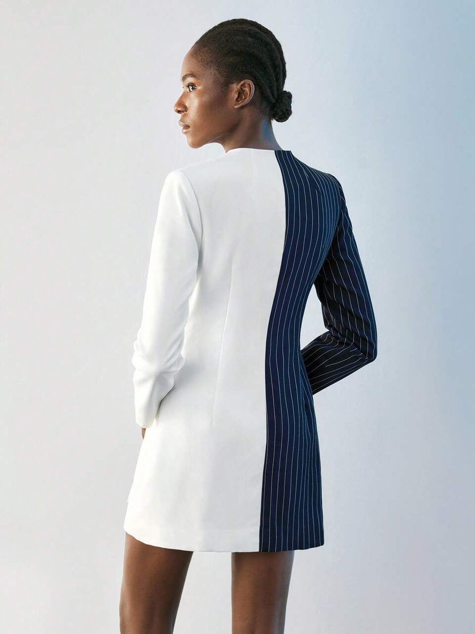 SHEIN Maija Women's Navy Blue And White Striped Patchwork Long Sleeve Metal Linked Waist Mini Dress,Elegant Autumn Office Wear,Modern Business Casual Fall Clothes