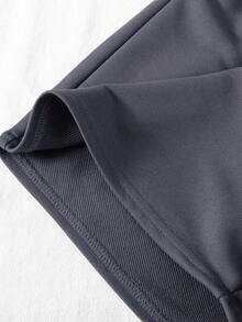 SHEIN 儿童夏季柔软舒适三件套，少女黑色、白色、灰色弹力腰针织宽松短裤，四季皆宜，返校季百搭休闲短裤，简约纯色运动短裤，舒适可爱弹力腰短裤 - 深灰色 - 查看 4