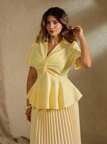 Roveilla 2 Pieces Plus Size Ombre Elegant V-Neck Top & Pleated Skirt Set