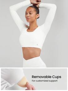 GLOWMODE FeatherFit™ Back At It Again Cutout Crop Active Top - Putih - View 3