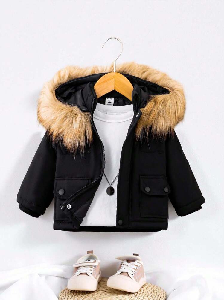 SHEIN Playful Pals 男嬰翻蓋口袋毛茸邊連帽加絨內裏夾克不帶T恤 - 黑色 - 查看 1