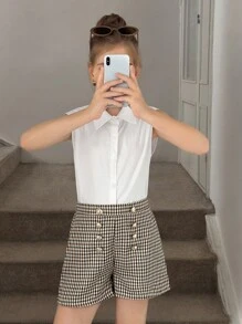 SHEIN Tween Girls' Fashionable Elegant Woven Plaid Metal Decor Button Shorts
