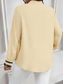 SHEIN LUNE 加大码撞色饰边领口和袖口休闲/工作服长袖衬衫女式衬衫奶油色衬衫优雅女士衬衫波西米亚风衬衫蕾丝衬衫 - 黃色 - 查看 2