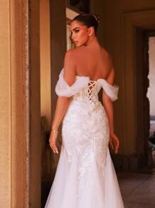 Glamrae Elegant Luxurious Off Shoulder Sleeve Lace & Mesh Mermaid Dress With Train, Suitable For Wedding, Party, Honeymoon - Beige - View 4