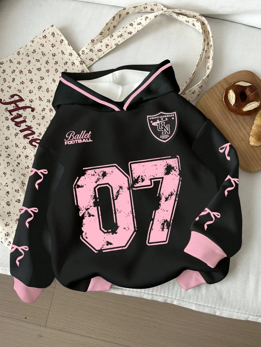SHEIN Leap Crew 少女休闲时尚运动街头风,朋克风,07号针织休闲系带字母数字图案黑色宽松舒适卫衣,适合秋冬季少女穿着,秋季卫衣 - 彩色 - 查看 1