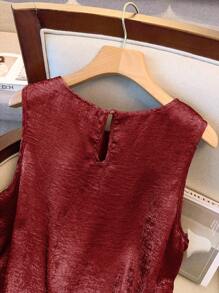 GlowEve CURVE 女式加大码宽松圆领奢华金属休闲背心，适合夏季日常和节日派对穿着 - 紅色 - 查看 4