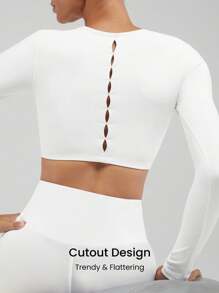 GLOWMODE FeatherFit™ Back At It Again Cutout Crop Active Top - Putih - View 2