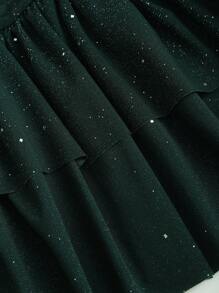 Sweetra 全新闪亮面料优雅通勤休闲蛋糕下摆露肩束腰迷你连衣裙，夏季 - 墨綠色 - 查看 5