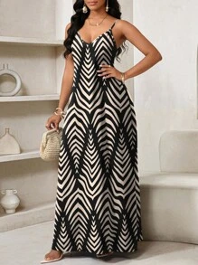 SHEIN Lady Plus Size Women Allover Print Pocket Casual Loose Strap Dress Maxi Vacation Dress Women Maxi Summer Dress Maxi Dress With Pockets Maxi Beach Dress Maxi Sundress - Multicolor - View 4