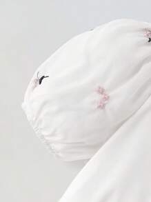 Maija Kids Maija Kids 年轻女孩花卉刺绣泡泡袖荷叶边下摆衬衫 - 白色 - 查看 6