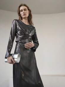 Uhlyne 女士简约度假连衣裙，V 领长袖手工褶裥系带裹腰连衣裙，金属灰色，秋季