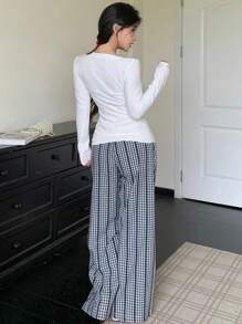 DAZY 3 件套女士宽松休闲度假风镂空蕾丝拼布格子吊带背心、直筒裤和 T 恤套装秋冬 - 藏蓝色 - 查看 4