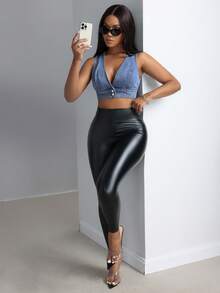 SHEIN ICON 大码女式深V领单排扣无袖短款休闲牛仔上衣 - 中等水洗藍 - 查看 3