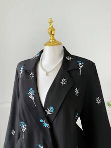 SHEIN EZwear 大码女式黑色翻领实用口袋刺绣花朵西装外套，秋冬，秋季，教师，工作，商务，办公室，学校，外出 - 黑色 - 查看 3