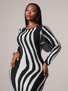 Radiana Damen-Strickkleid in Übergröße mit V-Ausschnitt, Fransen, rückenfrei, figurbetont, geeignet für sexy Bürokleidung, kokett, Abschlussball, Ball, Valentinstag, Kreuzfahrtkleidung, Pendeln, Business, Retro, Party, Resort, Ausflug, altes Geld, reich geschichtet, Verabredung am Abend, Zusammenkunft, Minimalismus, Geburtstag, formelle Veranstaltung, Gyaru, Ibiza, Nashville, Pause, bescheiden, schick, lässig, Shopping, Streetwear, Ausgehen, betont Ihren Körper, schmeichelt der Figur, Herbst-Winter-Kleidung für Damen