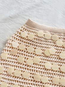 SHEIN x Eduarda Gutierrez Soleia 女士性感 V 领系带露背吊带背心和高腰亮片毛衣两件套，适合派对、圣诞节、约会、夜总会、海滩、游轮、下午茶、波西米亚风、波西米亚风、浪漫花卉、度假钩针两件套奶油色两件套亮片两件套海滩两件套秋冬 - 杏色 - 查看 5