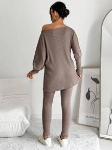 EURMUSE 棉质女士纯色船领镂空上衣和紧身裤两件套 - 米色 - 查看 2