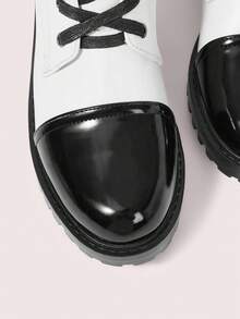 CUCCOO DOLLMOD New Versatile Round Toe Block Heel Patchwork Boots - Black and White - View 7