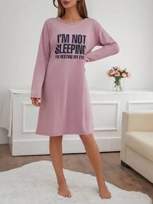 EURMUSE Damska sukienka piżamowa z okrągłym dekoltem i długim rękawem w kontrastowym kolorze, z napisami i nadrukiem - Jasnofioletowy - Zobacz 3