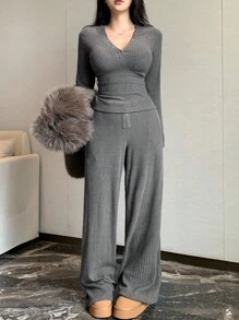 DAZY 女士休闲纯色 V 领 T 恤和阔腿裤两件套，秋季 - 灰色 - 查看 4